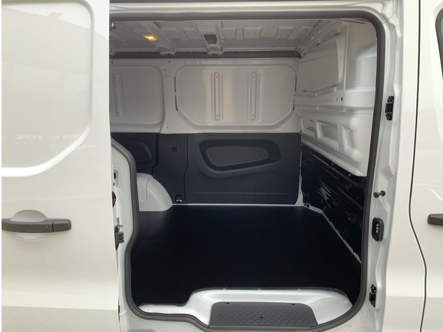 Trafic KOMFORT L1H1 BLUE dCi 150 RFK +KLIMA +USB