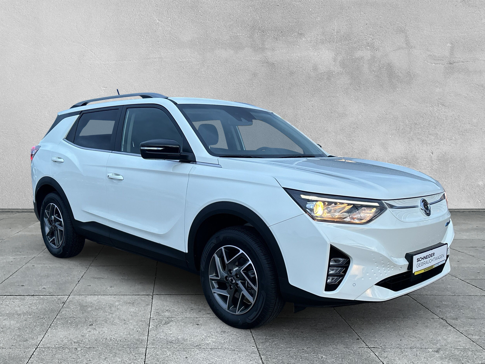 Korando e-Motion Platinum 1,5T ANHÄNGELAST+NAVI