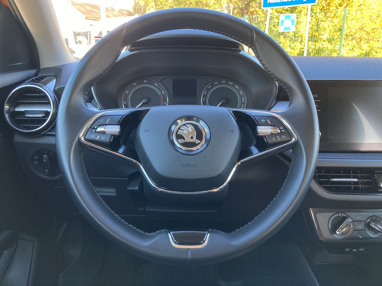 FABIA AMBITION 1.0 TSI 110PS +LED+SHZ+SMARTLINK+