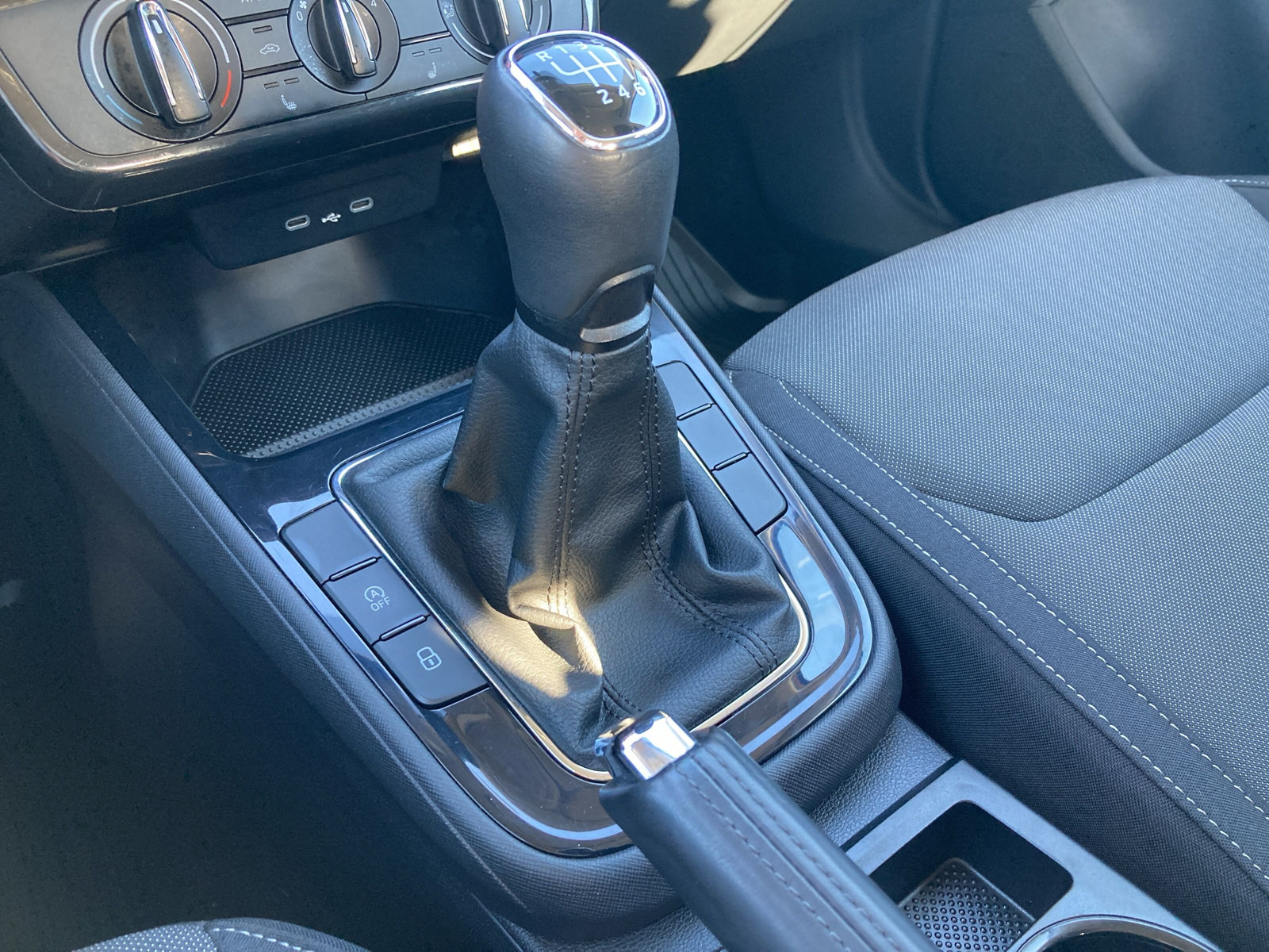FABIA AMBITION 1.0 TSI 110PS +LED+SHZ+SMARTLINK+