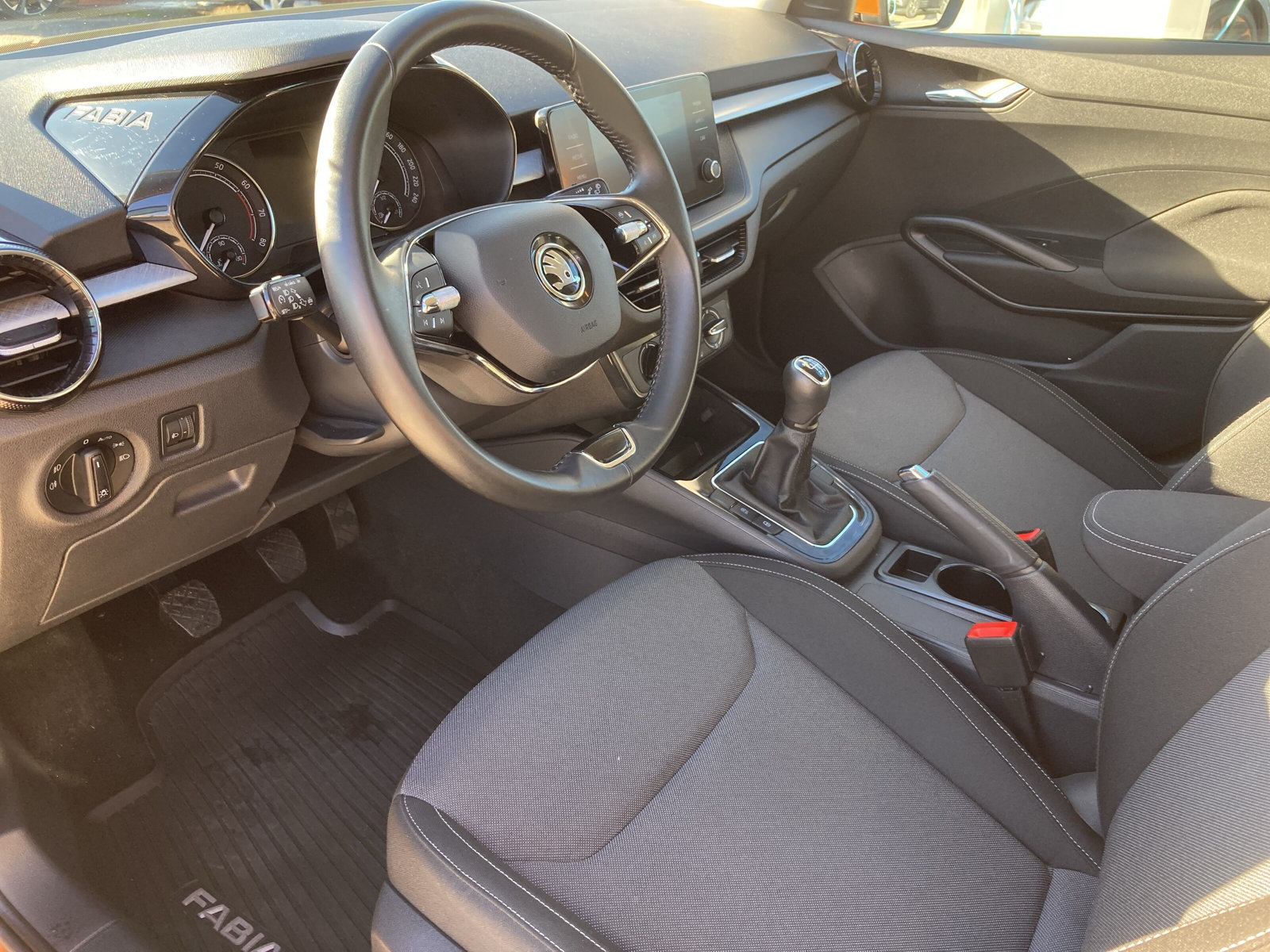 FABIA AMBITION 1.0 TSI 110PS +LED+SHZ+SMARTLINK+