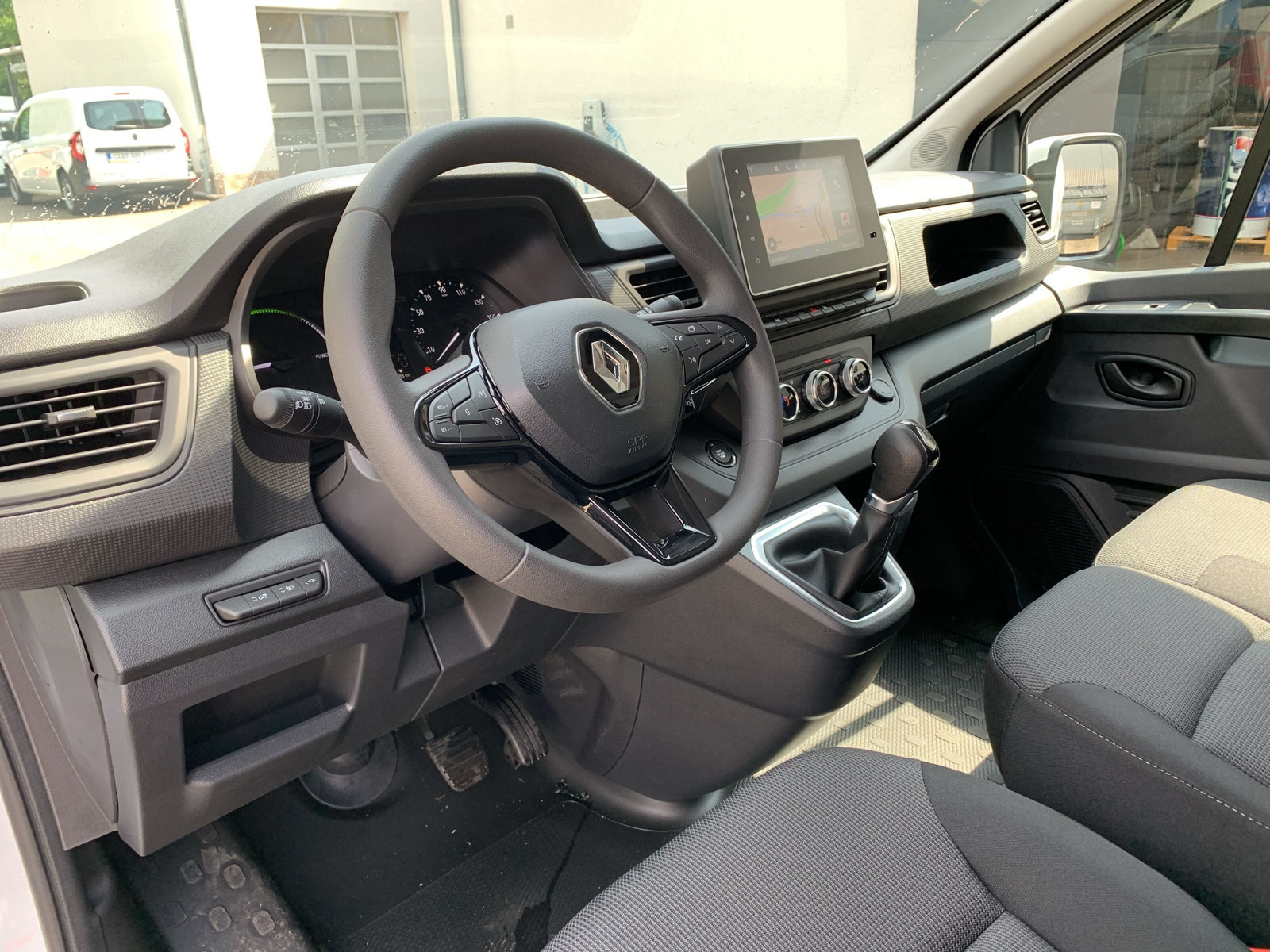 Trafic E-TECH KASTEN L2H1 RFK+KLIMA+NAVI+NSW+EPH