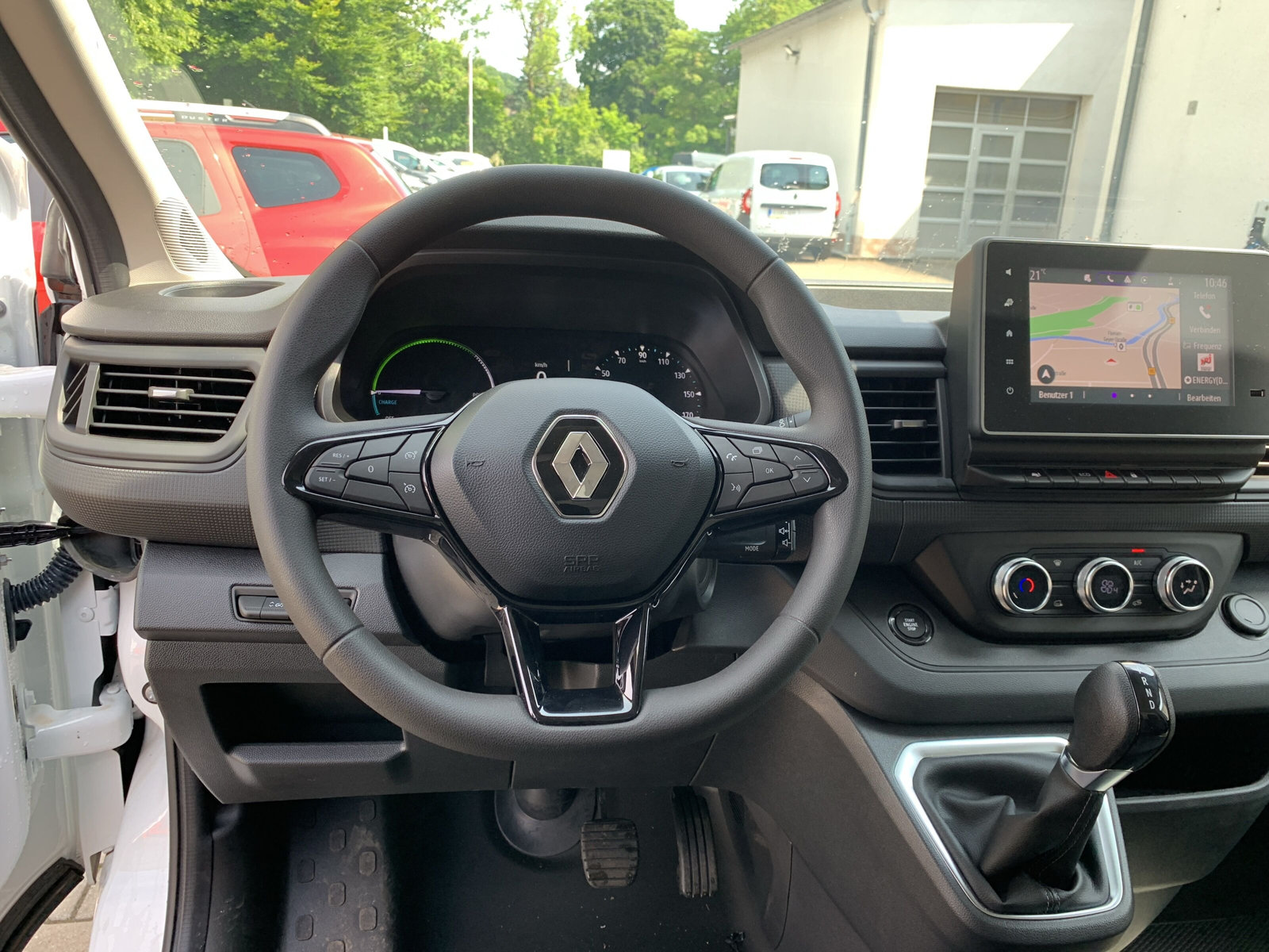 Trafic E-Tech KASTENWAGEN L2H1 NAVI SHZ PDC