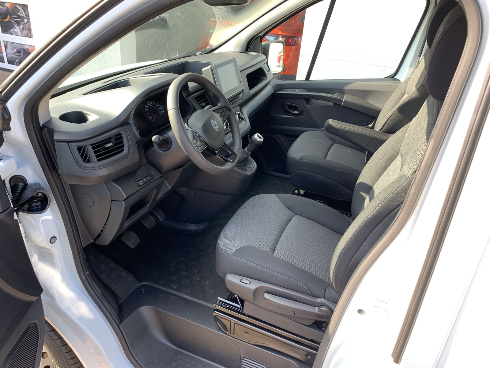 Trafic LKW (TRU) Komfort dCi 130 PDC+KAMERA+LED