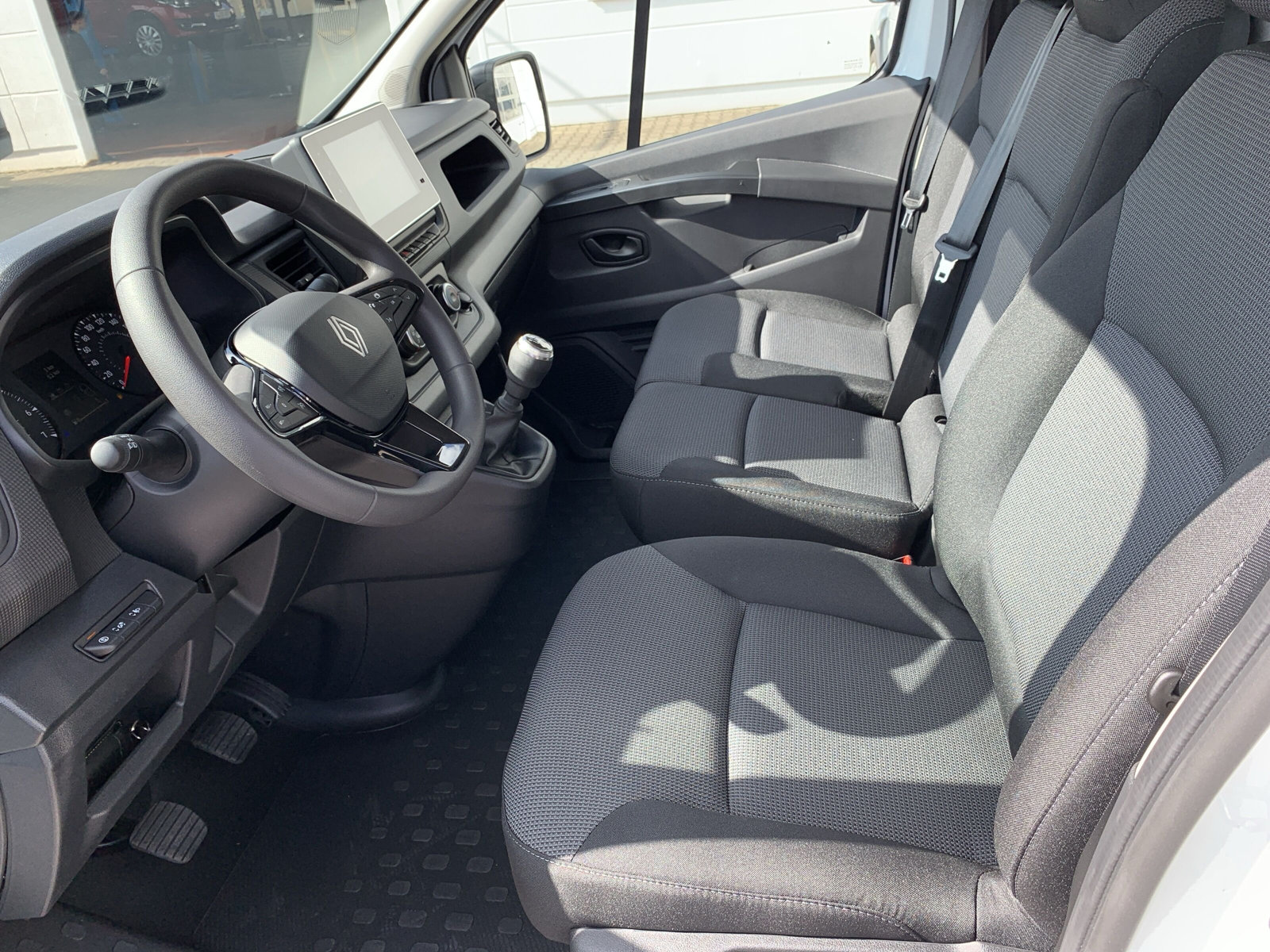 Trafic LKW Komfort L1H1 3,0t Blue dCi 130 RFK