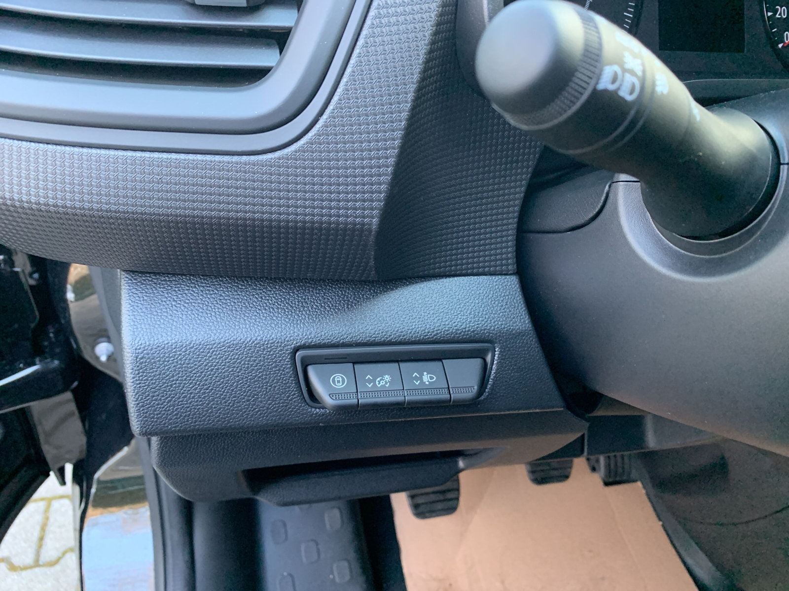 Trafic KOMFORT L2H1 BLUE dCi 150 RFK+KLIMA+USB