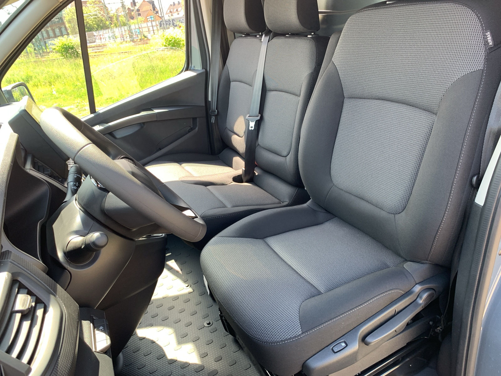 Trafic KOMFORT L2H1 BLUE dCi 150 NAVI+KLIMA+GJR