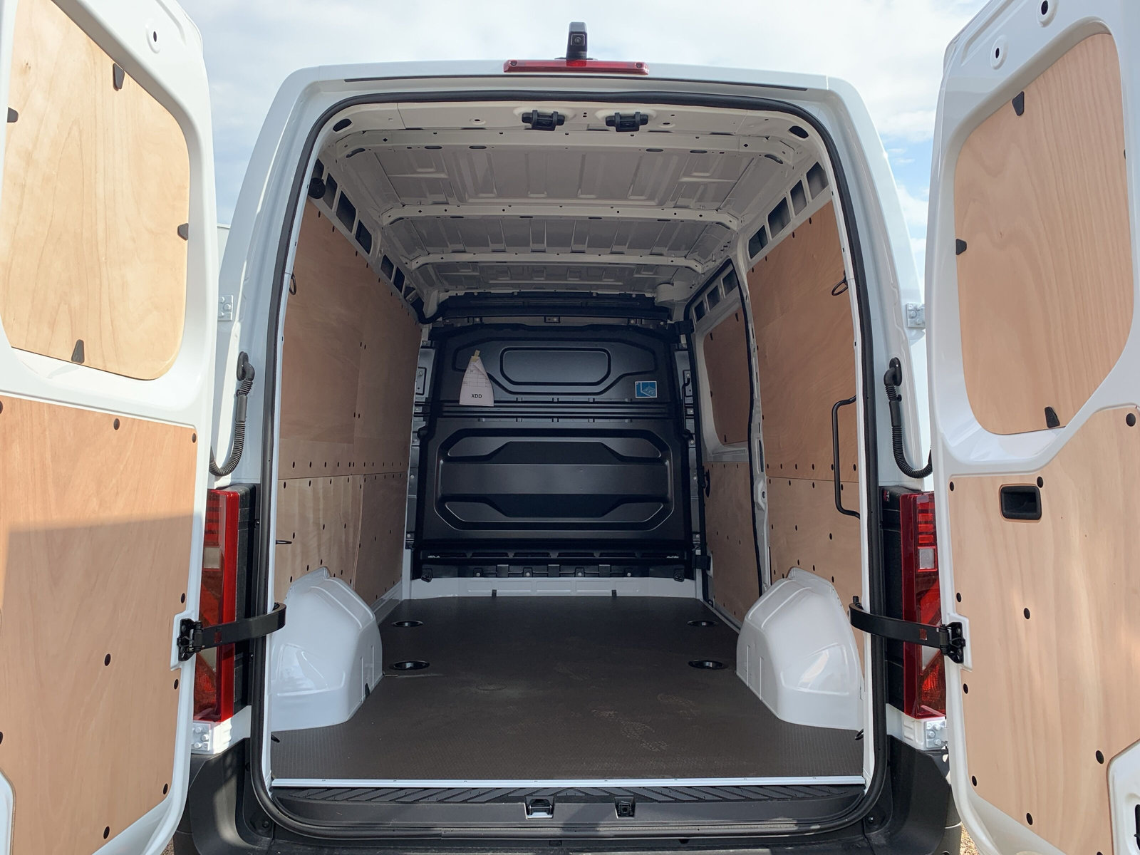Master BLUE DCI 150 L2H2 3,5t EXTRA KAMERA