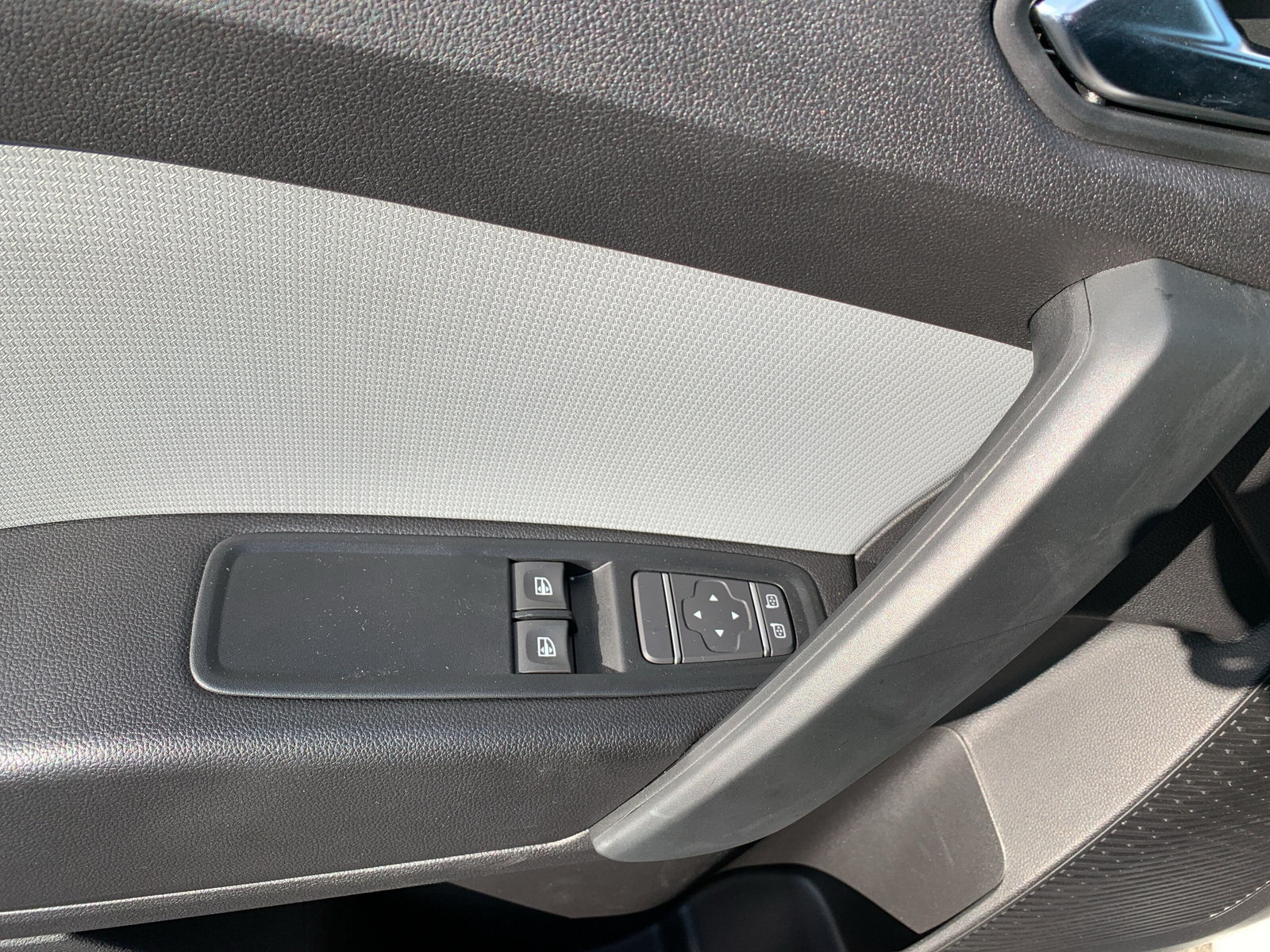 Kangoo ADVANCE L2 E-TECH 22kW LED+KAMERA+NAVI