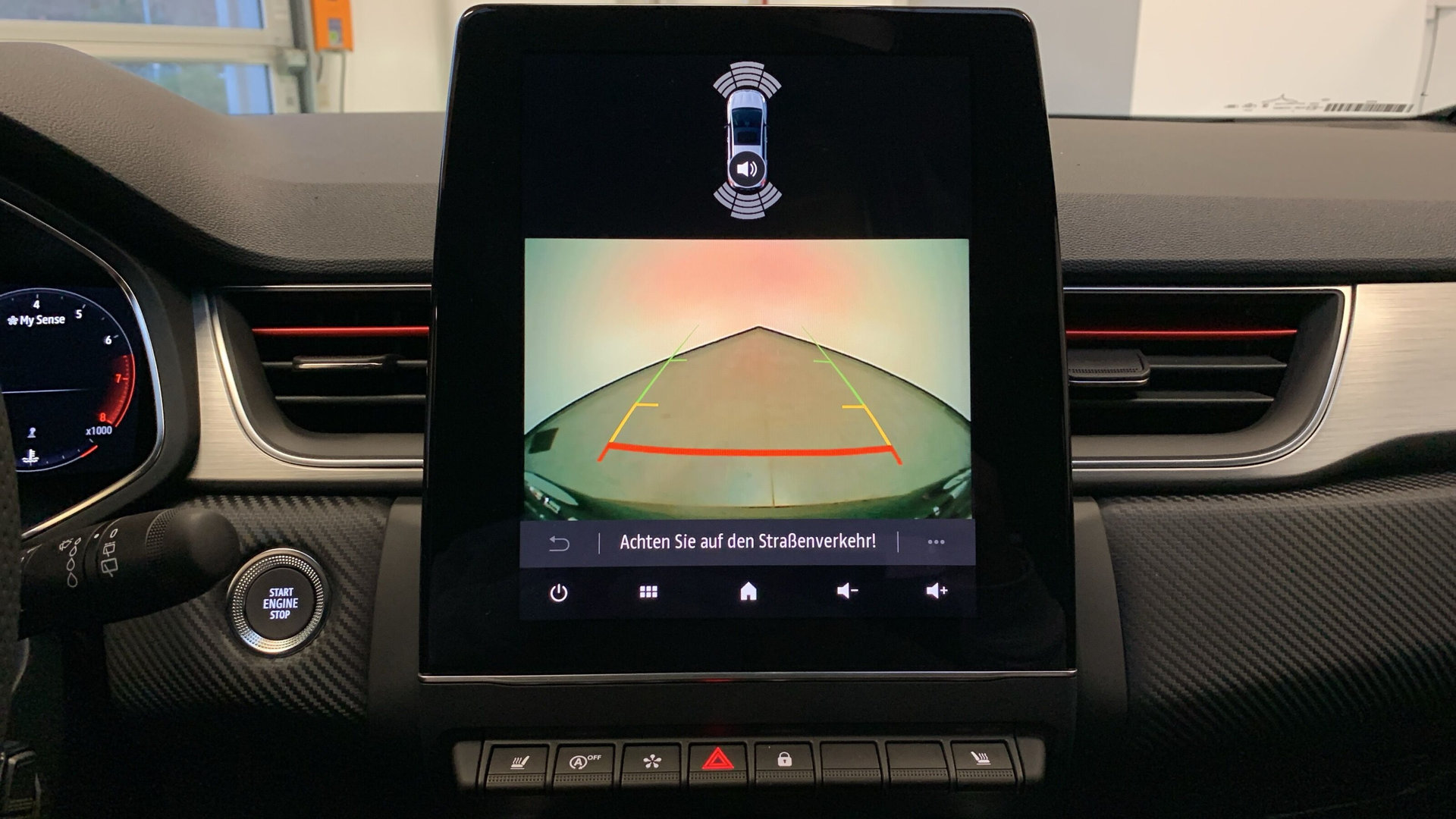 Captur R.S. Line 1.3 TCe140 KAMERA+PANO+BOSE+SHZ