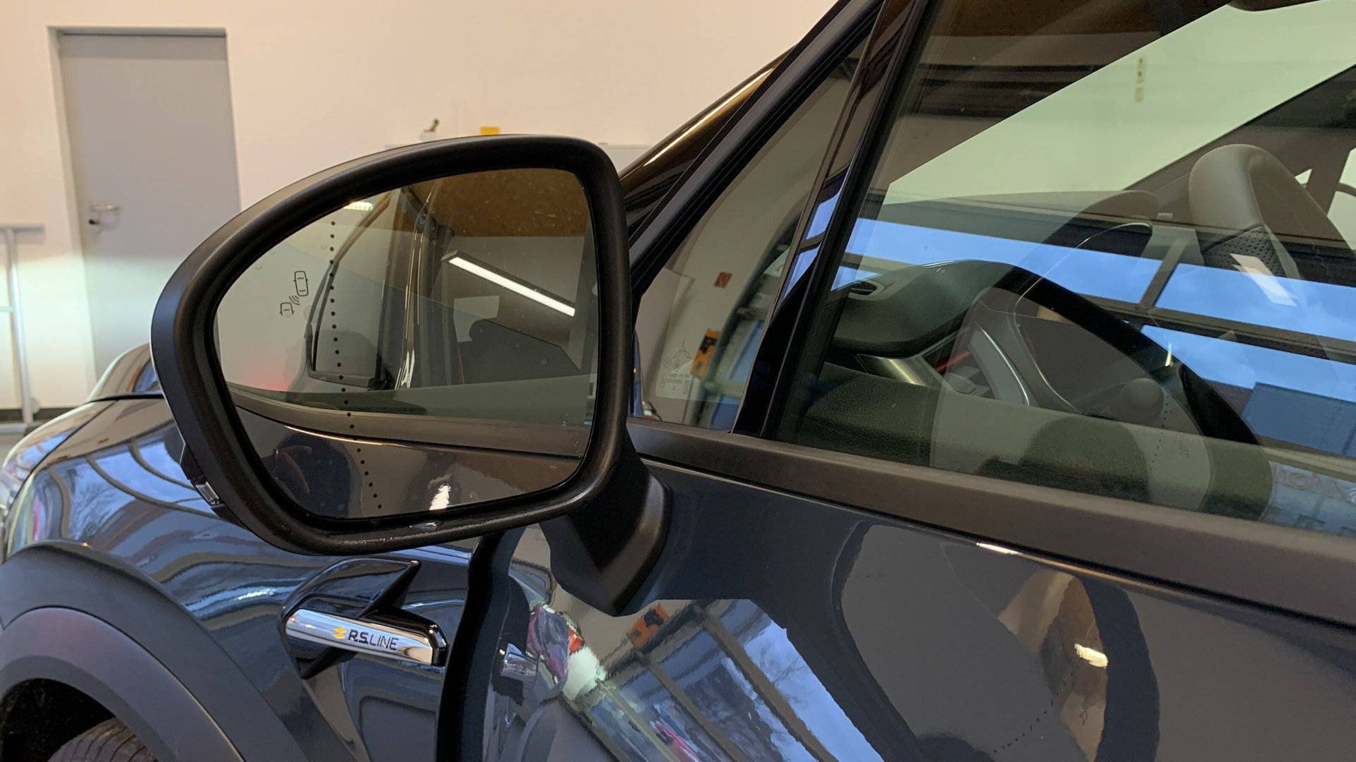 Captur R.S. Line 1.3 TCe140 KAMERA+PANO+BOSE+SHZ