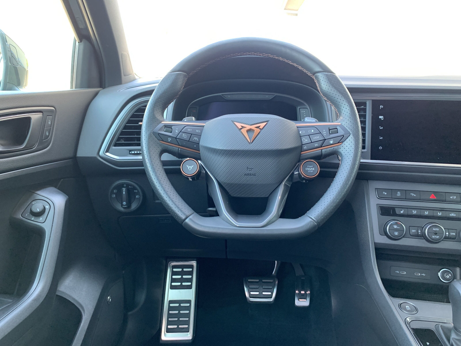 Ateca 2.0 TSI 4DRIVE LED+NAVI+360+ACC+KLIMA+DAB+