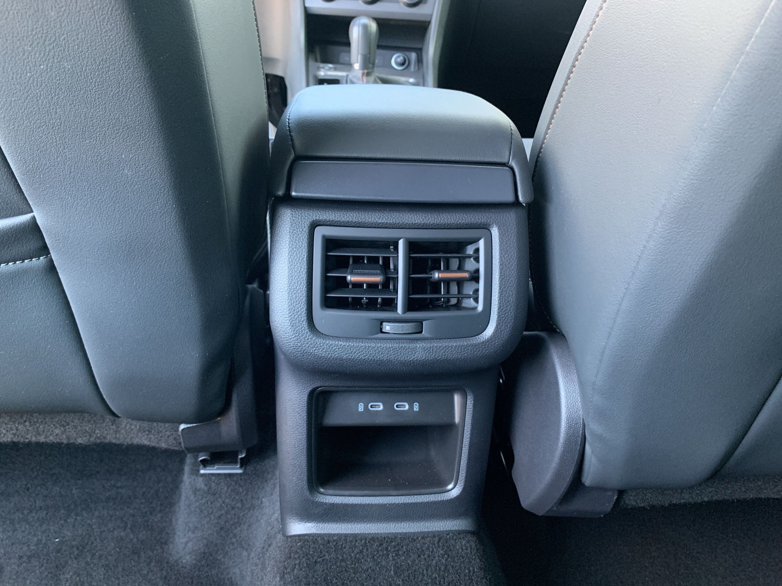Ateca 2.0 TSI 4DRIVE LED+NAVI+360+ACC+KLIMA+DAB+