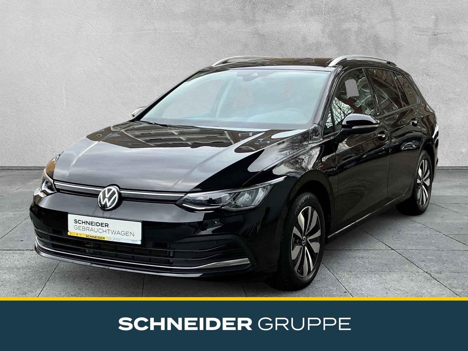 Golf VIII Variant MOVE 1.5 eTSI DSG LED+NAVI+SHZ